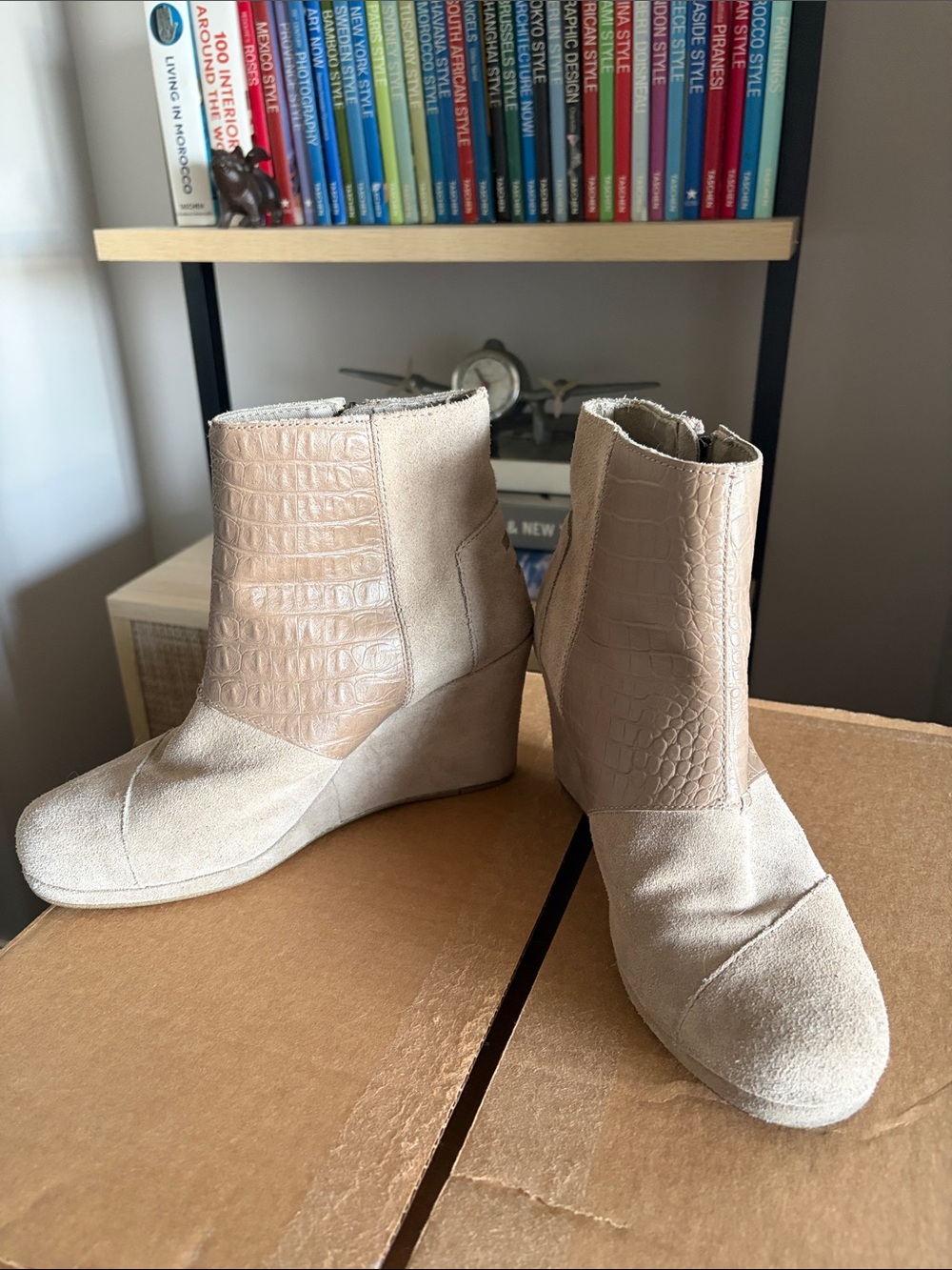 TOMS desert beige wedge suede heeled ankle boot size W9